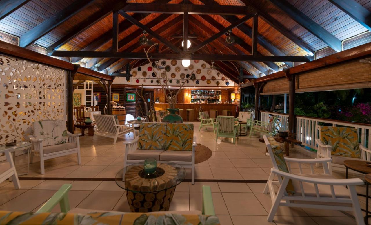 Acajou Beach Resort Anse Volbert Village  Exterior photo