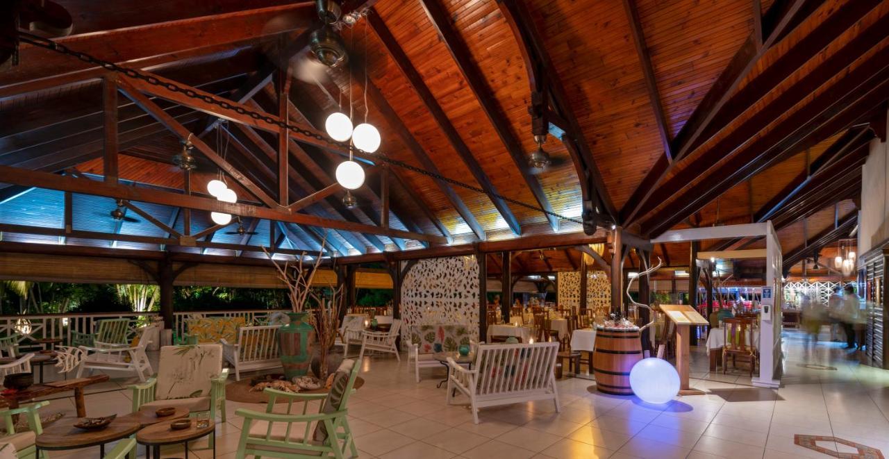 Acajou Beach Resort Anse Volbert Village  Exterior photo
