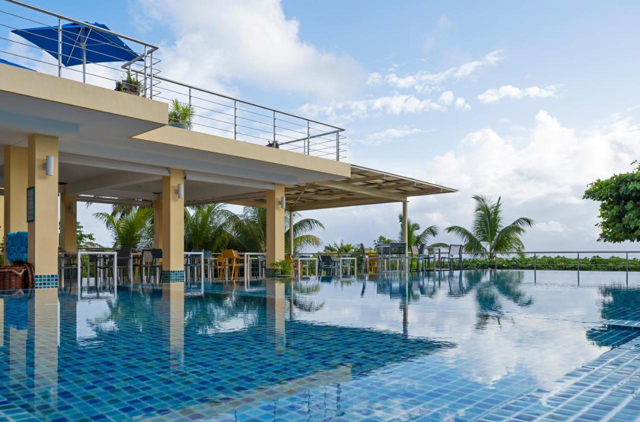 Acajou Beach Resort Anse Volbert Village  Exterior photo