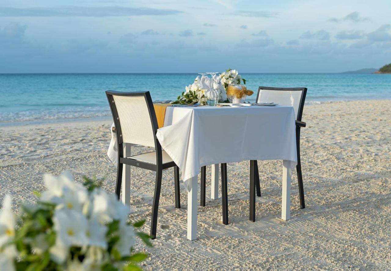 Acajou Beach Resort Anse Volbert Village  Exterior photo