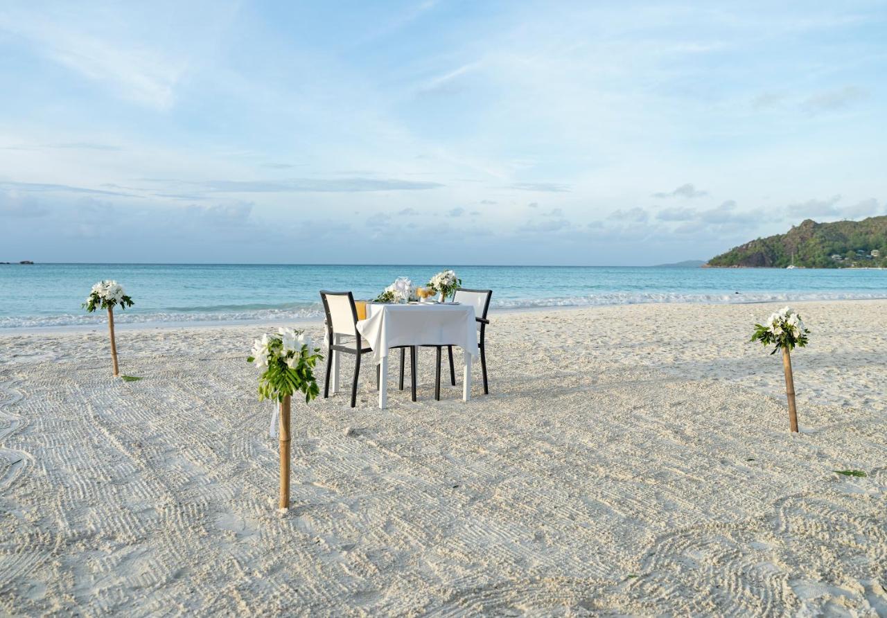 Acajou Beach Resort Anse Volbert Village  Exterior photo